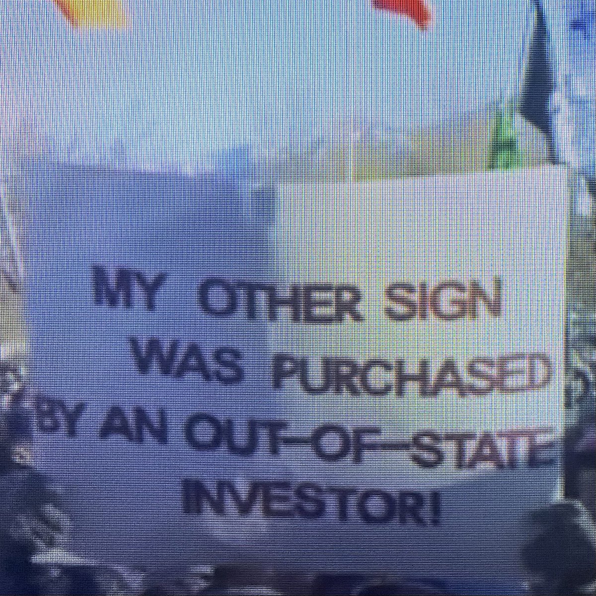 guelch's tweet photo. This Gen Z Montana football fan who came out of the womb knowing how to stay on message. ✊🏻 #collegegameday https://t.co/OoihHCk1pI