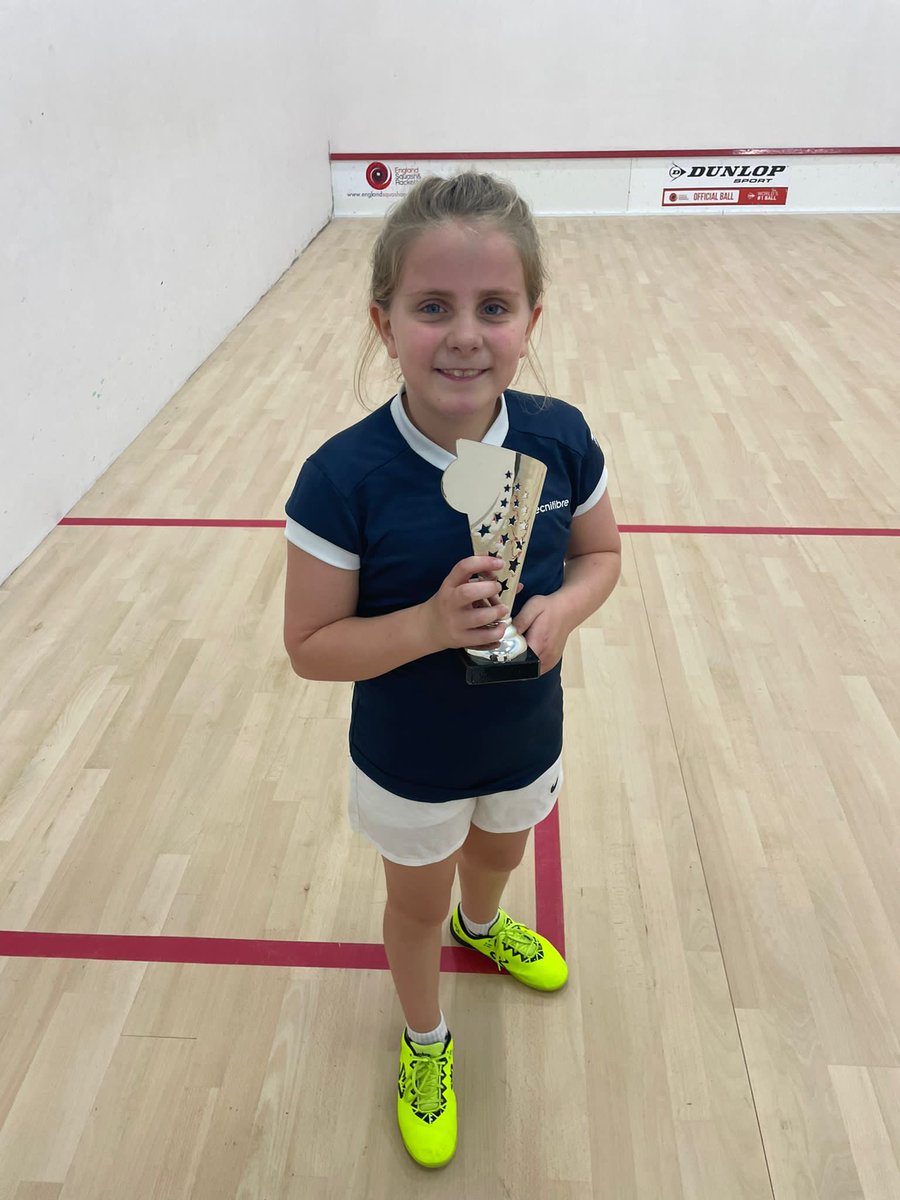 GriffithsNathan's tweet photo. Elsie wins her first @englandsquash Silver event at Warwick Mixed U9 without dropping a game 💪🌑👊🏴󠁧󠁢󠁷󠁬󠁳󠁿 @newportsquash @LlanyPrimary @sqwales @GtSquash @nicbirt_squash  @SmashSportsUK https://t.co/Zibq5MehSf