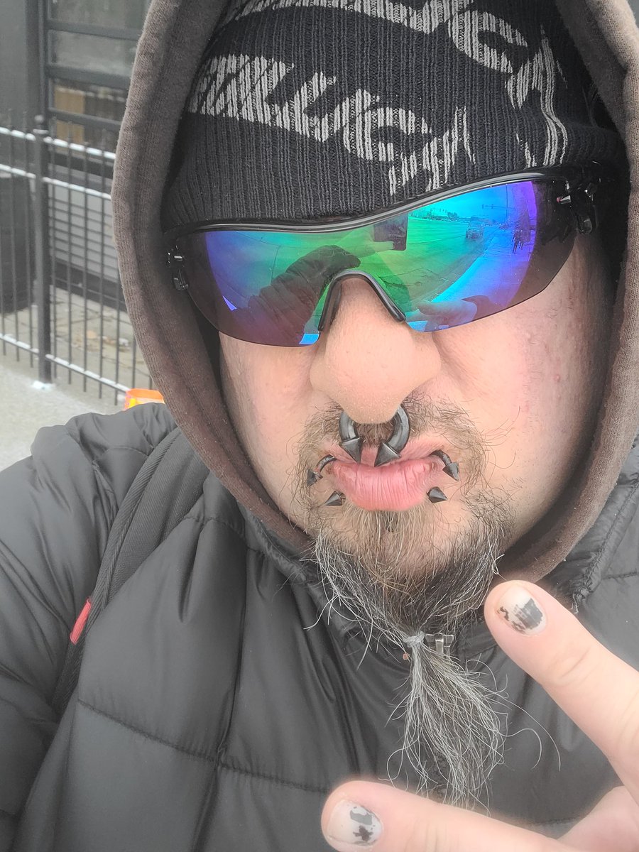 Happy Saturday Horror and Metal Fam 🤟🏻☠️☠️☠️