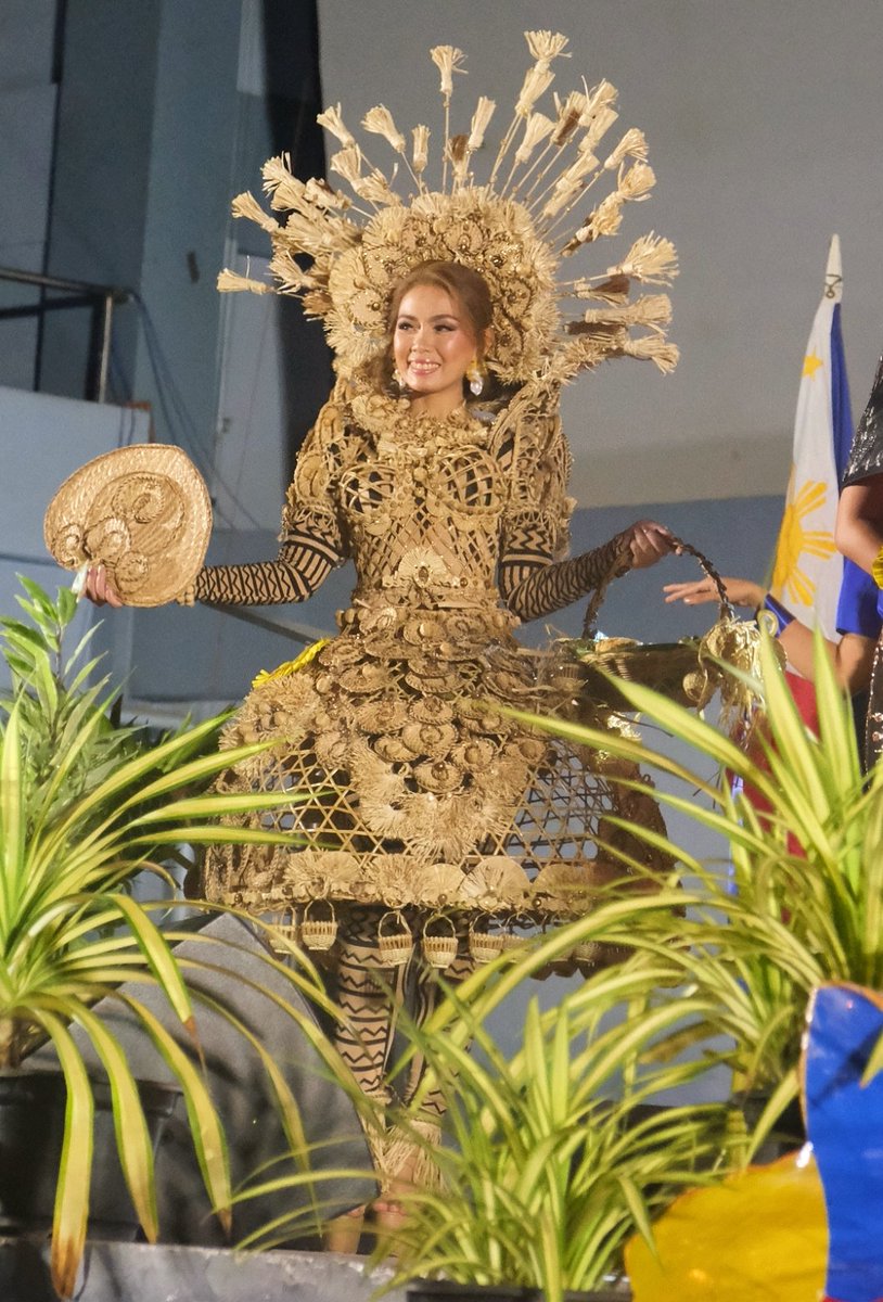 Jedahzzling's tweet photo. It is with so much pride and honor to have worn the @themissuniverseph 2020 Best in National Costume.Thank sir Danny Booc for creating such remarkable masterpiece and of course for trusting me to be the first to wear it after Lou's. 
It is indeed the best of the best!
#natcos https://t.co/9PaSgvs5Oi