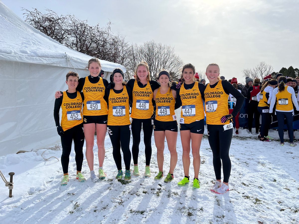 CCTigers's tweet photo. The CC women's cross country team finished 20th at the @NCAADIII Championship Meet in snowy Lansing, Mich. It marked the Tigers' best result at the national meet since 2016. Sophomore Sydney Rankin led the Tigers with a 47th-place individual finish.

#CCTigers https://t.co/7lVc2FzU2A