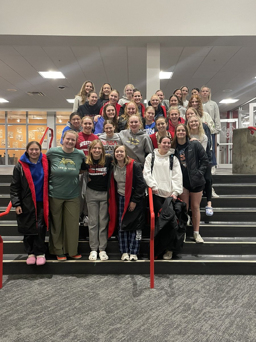SwimWestside66's tweet photo. We wrapped up our first week of practice with a team dinner last night and our annual intrasquad meet this morning! Looking forward to a strong season‼️🏆💯🥇 https://t.co/ciyYdAEtTy