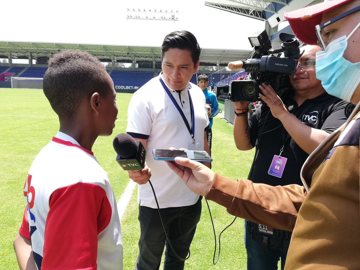 EducacionQuito's tweet photo. #CopaGuambras2022
#JaimeRoldós amplia su marcador en esta final con nueve anotaciones   ante #Indorock.

Terminan los primeros 35 minutos.

#DeporteUIO
#PorUnQuitoDigno https://t.co/eusRI3z4Ex