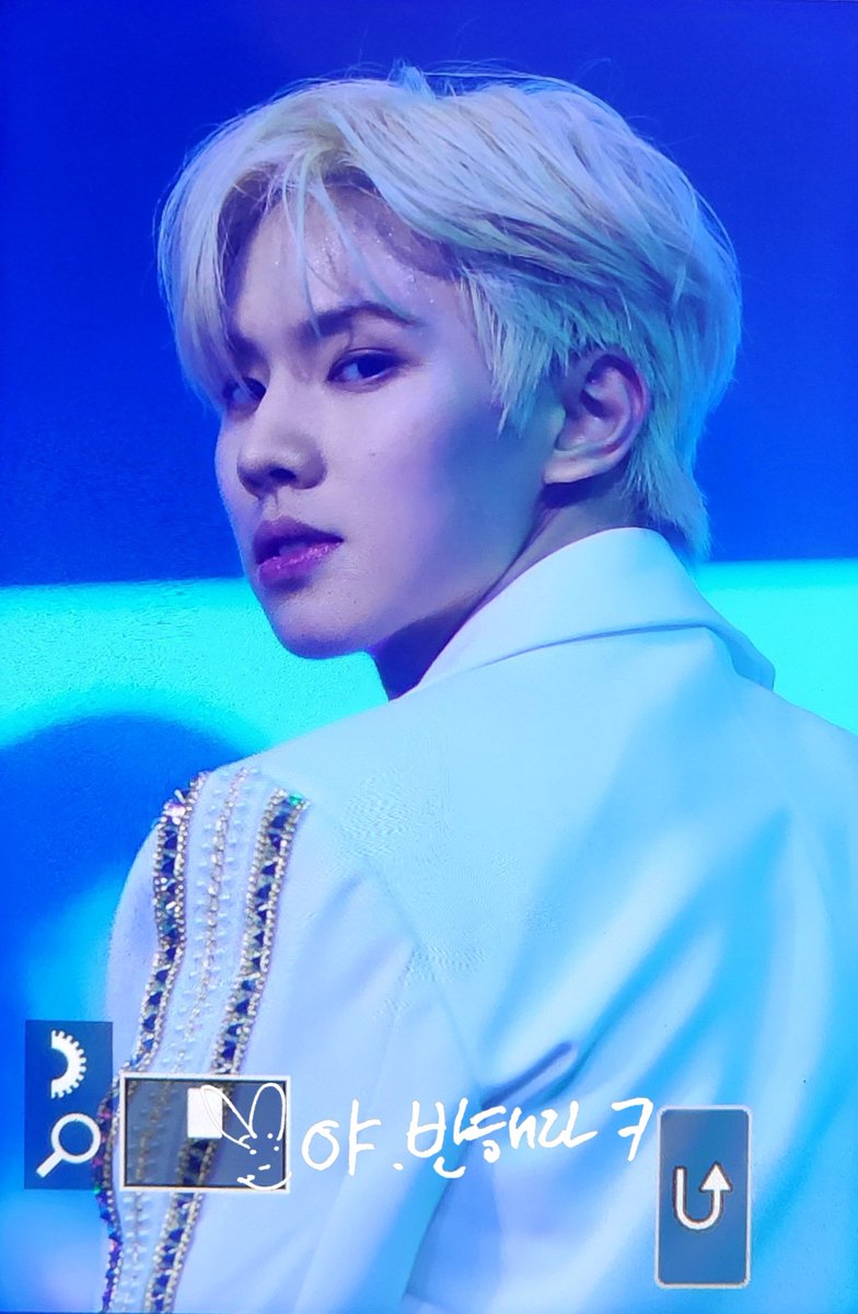 221119 MANILA 공연
임종을 맞이하다
#MCND #엠씨엔디 #윈 #방준혁 #준혁 #WIN #Bangjunhyuk #JUNHYUK #방따단 #MCNDinMANILA <a href="/McndOfficial_/">MCND_official</a>