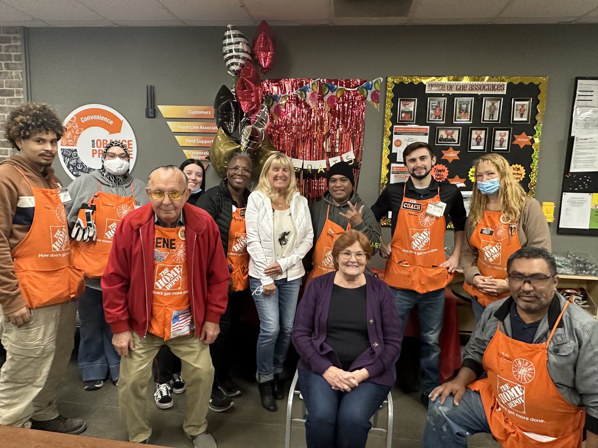 Happy Retirement Pam!!!! Thank you so much for your 19 years of service with THD! 1076 will miss you ! #1076Proud #PacNorthProud