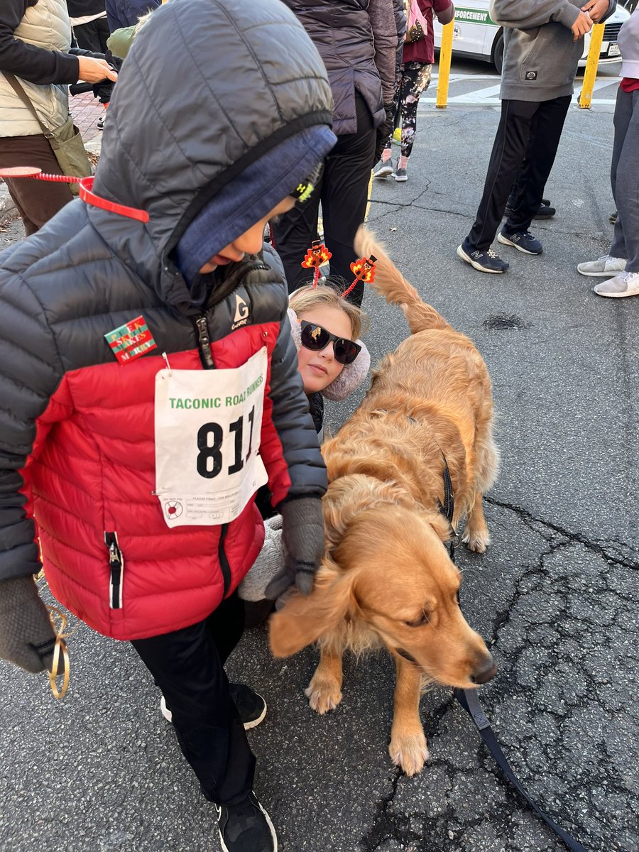 Happy to support <a href="/CHHOP_Peekskill/">CHHOP | Peekskill, NY</a> during this mornings Turkey Trot with <a href="/nyphospital/">NewYork-Presbyterian</a> <a href="/ChristineLamps/">Christine Lampersberger</a> <a href="/SedrickOConnor/">Sedrick J. O'Connor</a> Thanks to the <a href="/HVChamber/">Huron Valley Chamber</a> for the goodies and turkey ears.  My little turkeys loved the Turkey Trot pups!