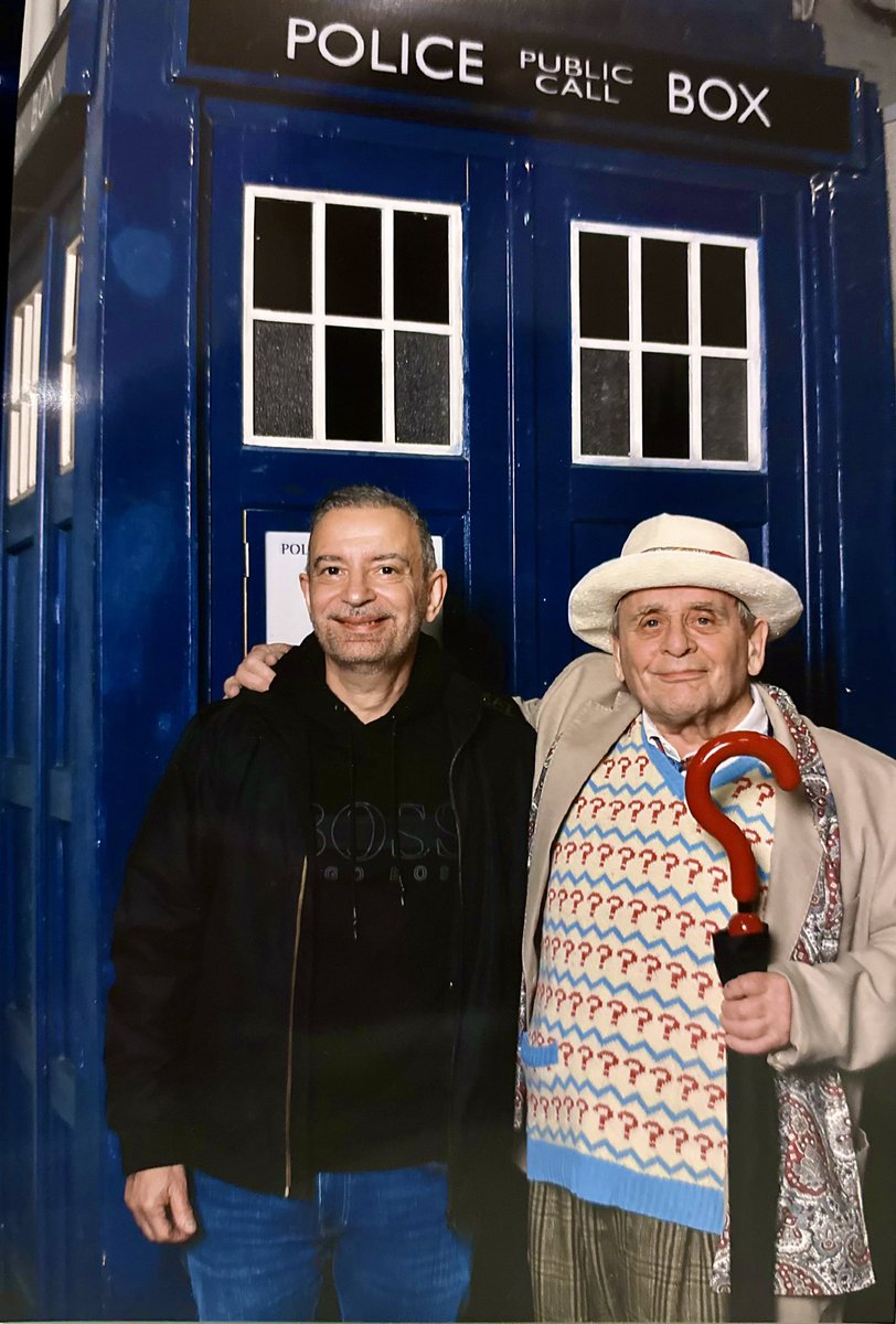 Day 1 almost done 😊
<a href="/Showmasters/">Showmasters</a> <a href="/4SylvesterMcCoy/">Sylvester McCoy</a> <a href="/SawbonesHex/">Colin Baker</a> #MattSmith #DoctorWho