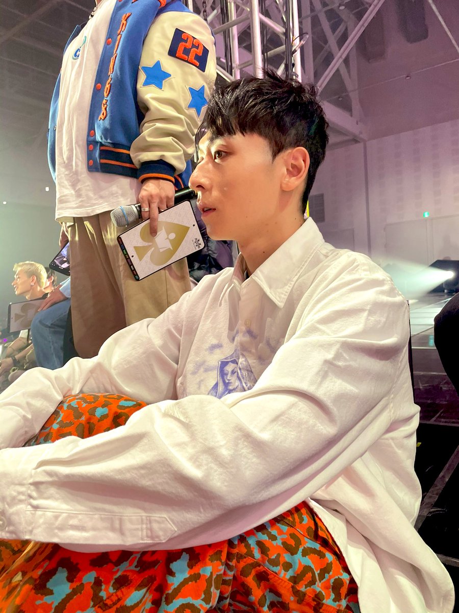giseok____'s tweet photo. 스맨파 온더스테이지 대전씨리 좋네유🥴🤍 https://t.co/WWoX5Kp3OO