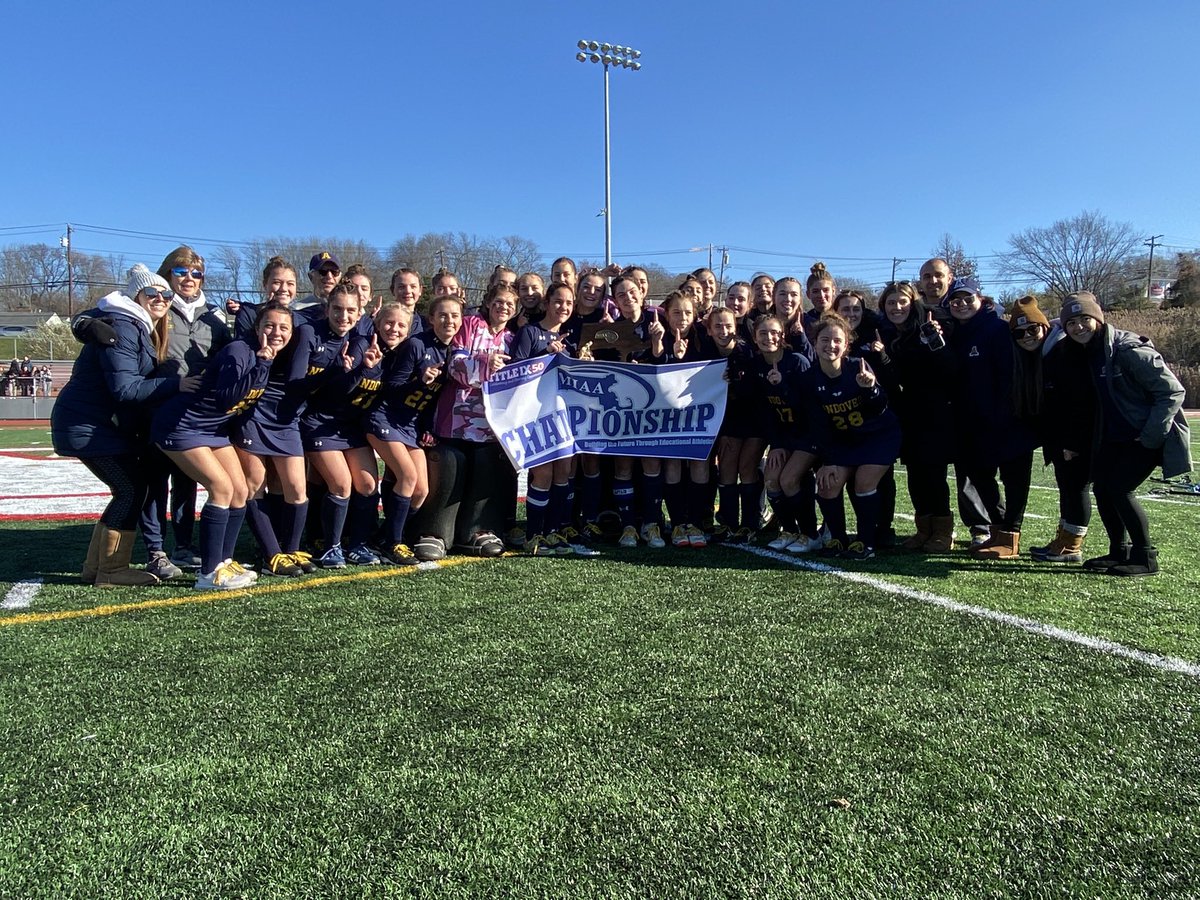 AndoverWarriors's tweet image. Back to Back!!! Andover Field Hockey wins the D1 State Championship! Congrats on an amazing season!!!