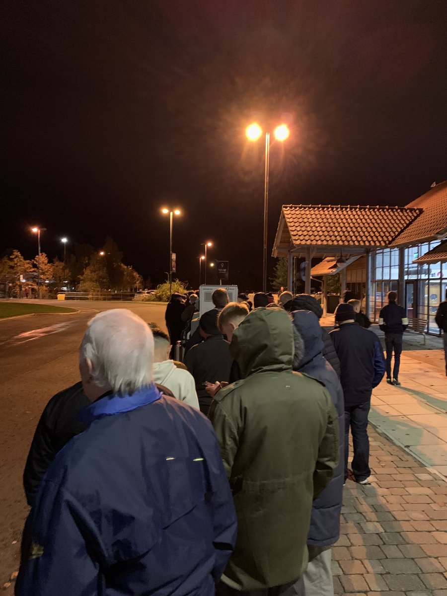 Keith Anderton (@keith_anderton) on Twitter photo <a href="/FirstYork/">First York</a> 100’s in queue waiting for buses at monks x long after York City game. No buses. Why? Did you know there was a game on? Lose in the last minute, new clown running the club. You can all fuck off <a href="/YorkCityFC/">York City FC</a> <a href="/ycfcst/">York City FC Supporters’ Trust</a> <a href="/FirstYork/">First York</a> 100’s in queue waiting for buses at monks x long after York City game. No buses. Why? Did you know there was a game on? Lose in the last minute, new clown running the club. You can all fuck off <a href="/YorkCityFC/">York City FC</a> <a href="/ycfcst/">York City FC Supporters’ Trust</a>
