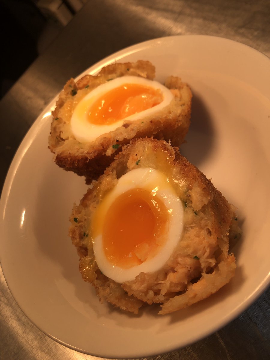 KingsArmsMay's tweet photo. Xmas salmon Scotish egg!!!! Yammm yammmmm https://t.co/0dJxZMKrNT