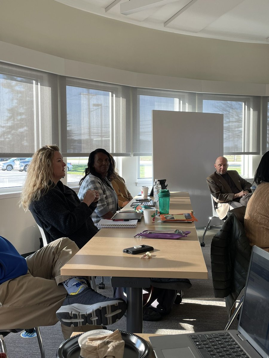 Alison Travers tweet media