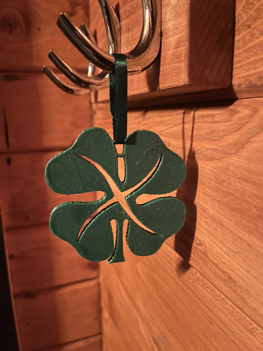 Our first ever Christmas decorations will go up for sale on Monday. The Ange one has a glitter effect through it.
Anyone interested? 
Will be doing the fuck the Huns, ange and the clover.
£3.50 each for the detailed ones and £3each for the clover.