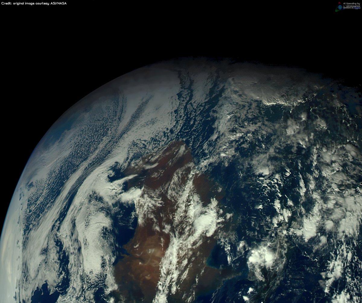 LPipplo's tweet photo. Here are the first photos from #ArgoMoon, an Italian #nanoprobe from #ASI and operated by #Argotec. I reprocessed the images with our #artificial_intelligence model. You can see Australia very well!
๐Yours #Pipplo https://t.co/T3KjdgJhte
