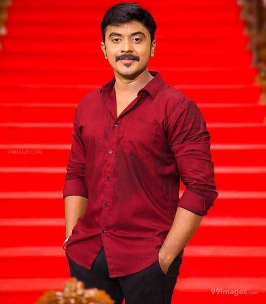 ShivaKtr's tweet photo. All #BiggBoss_Jockers attacking #Azeem 
A lion is always a Lion #Azeemarmy https://t.co/DpuYE7w2oK