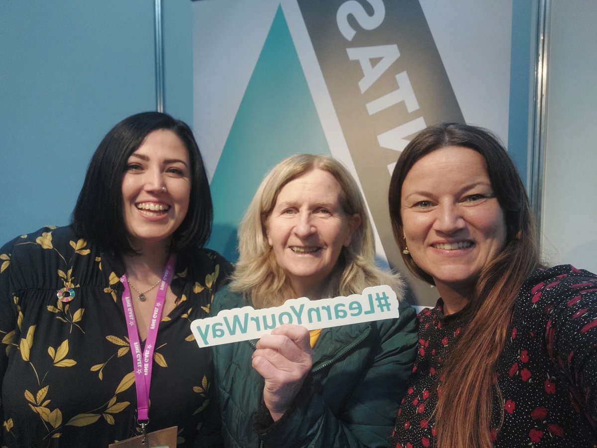 FinolaColgan's tweet photo. #SaturdayThoughts delighted to meet up with our friends @DearbhailLawles from @aontas this afternoon @TUS_Athlone_ @MentalHealthIrl #AdultEducation @TUS_LibraryMD https://t.co/KryvNtFTF6