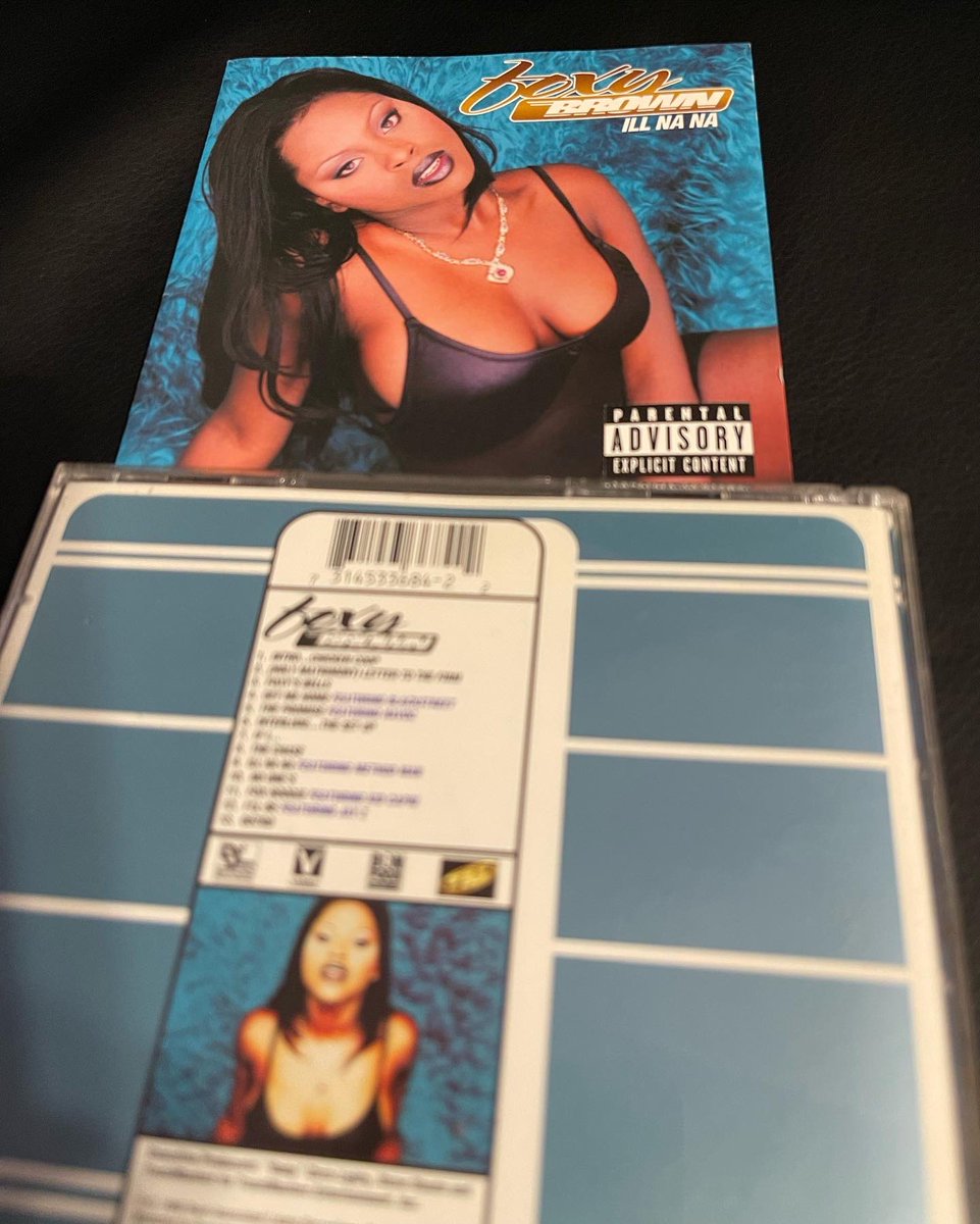 ilovehiphop_88's tweet image. November 19th, 1996  Foxy Brown released her debut album iLL Na Na