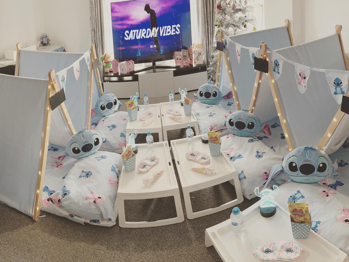 sleepoverstarzz's tweet photo. A big Stitch themed sleepover for some lucky girls in Cambuslang, hope they have a great time 🥳🥳

#sleepover #party #glasgow #cambuslang #stitch #liloandstitch #angel https://t.co/RkOaPiYBu4