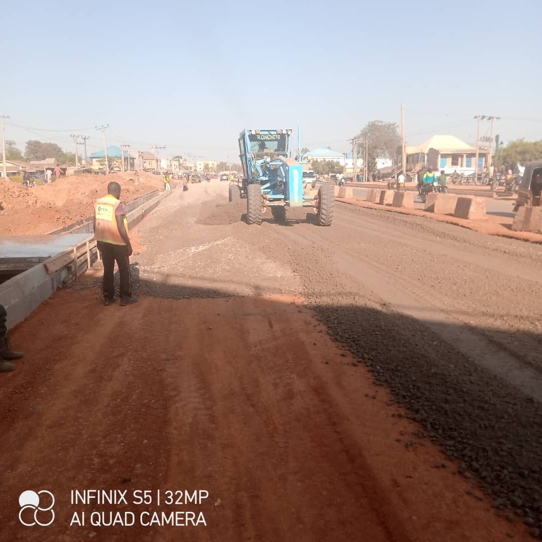 Traffic Updates + Useful Info on Twitter: