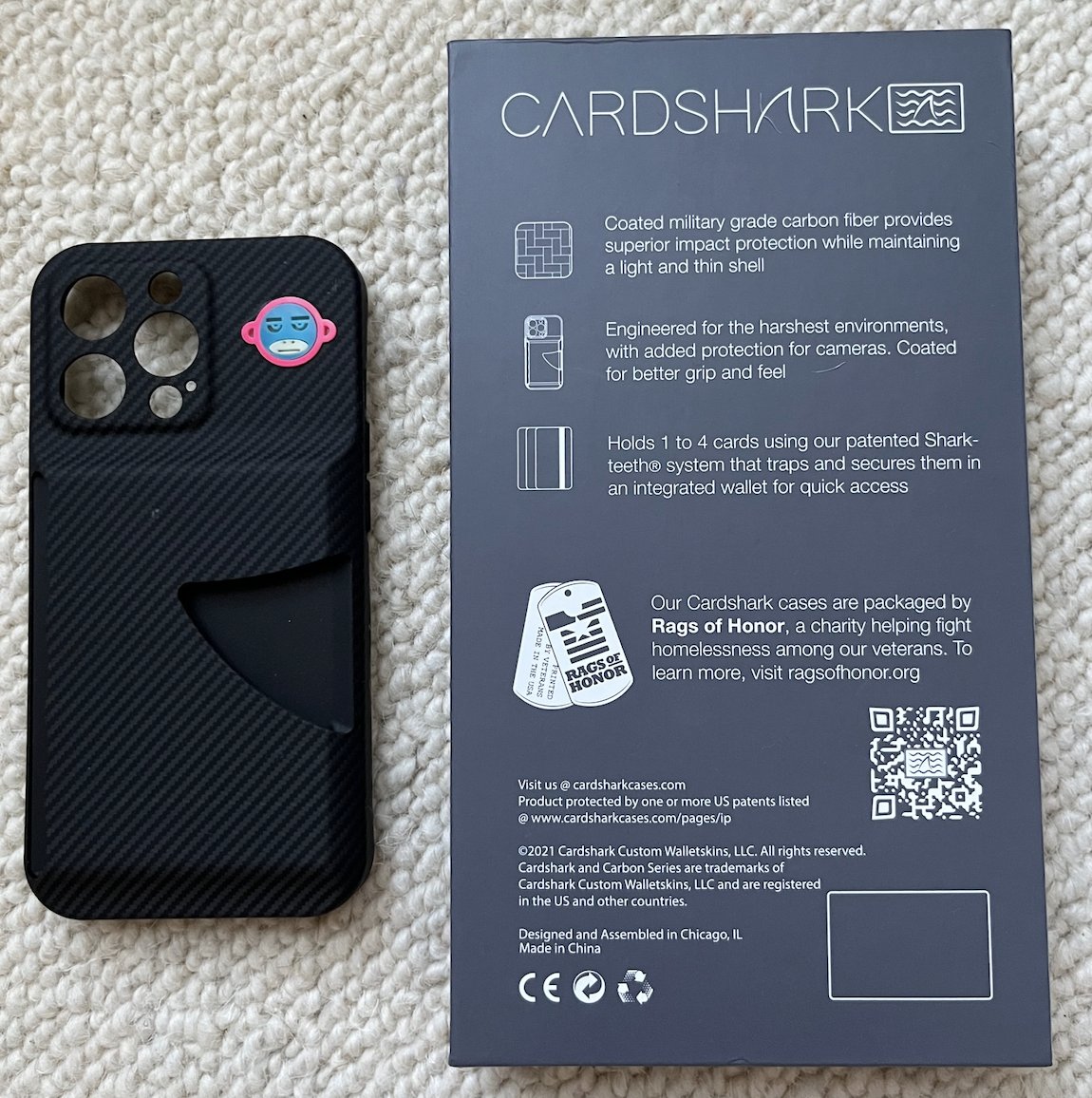 huuep's tweet photo. Who wants this @OnChainMonkey iPhone case?🔥

Thanks @CardSharkCases. Read about how they help veterans with Rags of Honor. https://t.co/hWsbV7IiWb