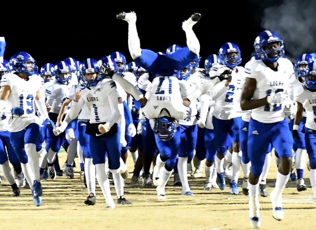 Redbank_fb's tweet photo. Big Game Friday’s! #13thstep. Keep on Stepping. The Red Bank Way! https://t.co/x3LTRm1gyQ