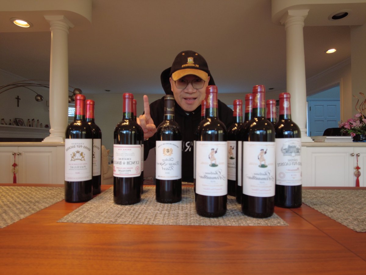 tkwan88's tweet image. See my latest column @TheRichmondNews with my wine recommendations for the 2019 Bordeaux release @bcliquorstores youtu.be/l88-RwSeCgY. #wines #winelover #winerecommendations #bordeauxrelease #bordeaux2019