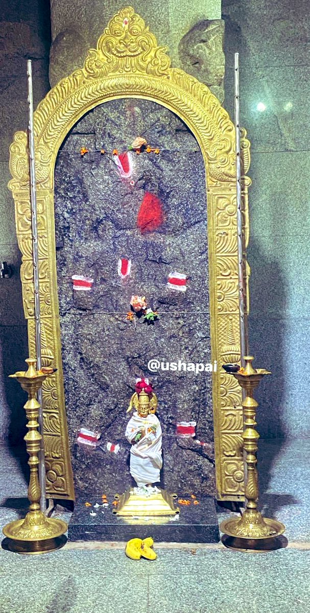 Ushapai19's tweet photo. DegulaDarshana :825
#VeeranjaneyaTemple #Ambale
In this abode we find two Anjaneya . They are self manifested deities in two huge pillars @manipalblog @punarutthana https://t.co/kBTFCeWb44