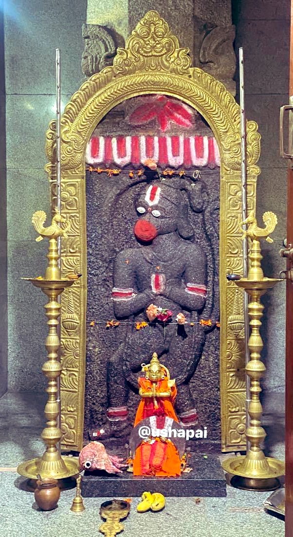 Ushapai19's tweet photo. DegulaDarshana :825
#VeeranjaneyaTemple #Ambale
In this abode we find two Anjaneya . They are self manifested deities in two huge pillars @manipalblog @punarutthana https://t.co/kBTFCeWb44