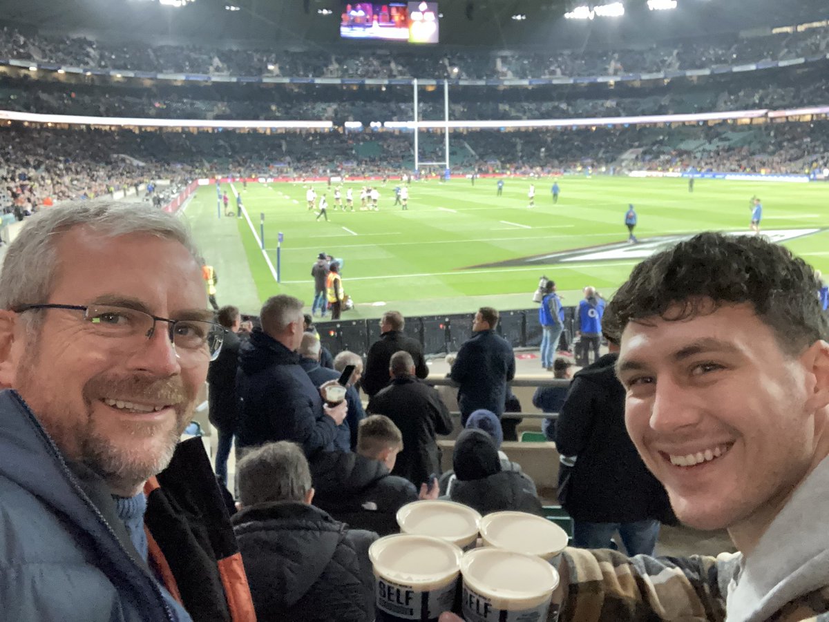 Gary_Binder's tweet photo. Come on England #matchdayguinness https://t.co/llMRxDKzGa