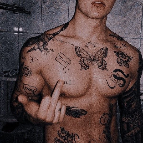 Celebritattoo — Justin Bieber | Collarbone tattoo of a crown,...