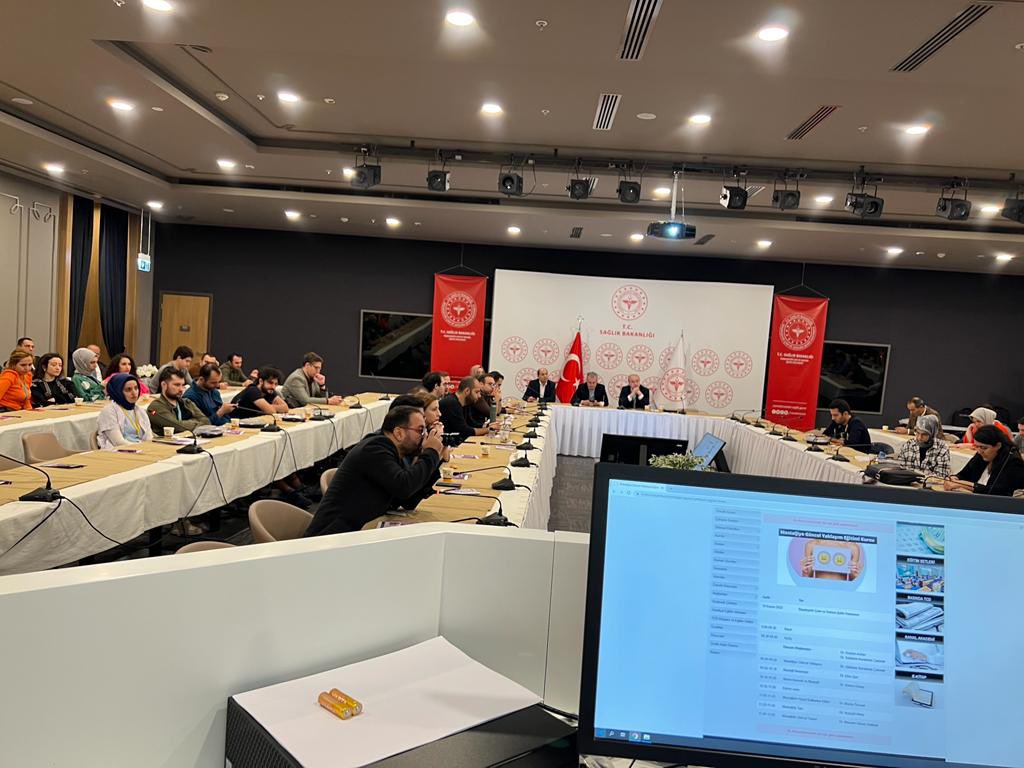 gkkaradeniz's tweet photo. Turkish Surgical Society @CerrahiTurk.                         Mastalgia Education Course Başakşehir Çam &amp; Sakura Hospital @camsakurasehir Thanks to all faculty #mastalgia #education https://t.co/OWAuGJNM0k