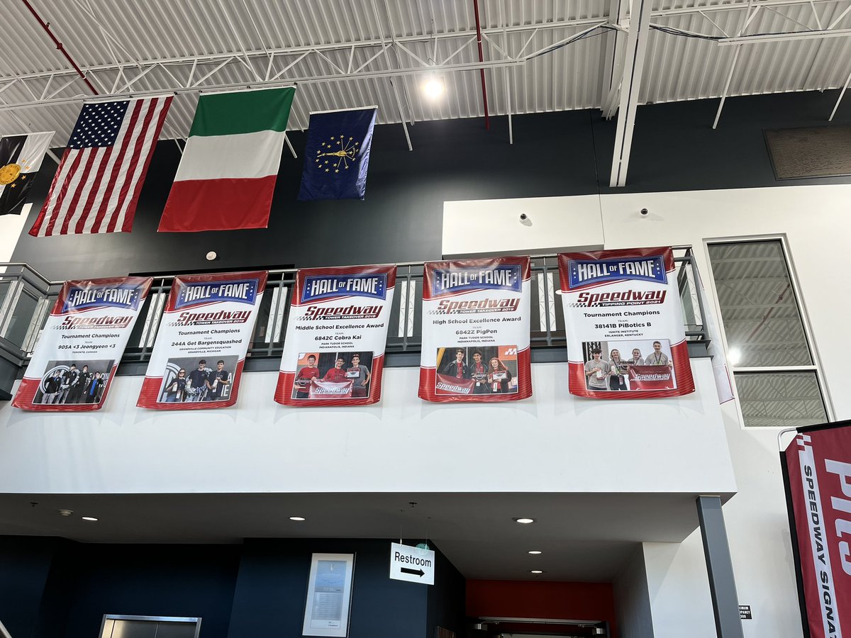 BethKoch13's tweet photo. So fun to see the VEX teams competing at Speedway where they won last year! @PiBoticsVEX @IgniteAtRIC @Boone_County https://t.co/IW0MAMgibH