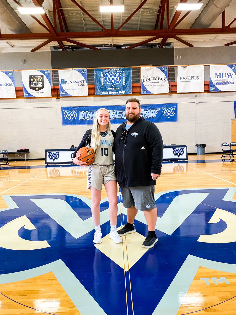 Thankful and blessed to receive an offer from @TheW_WBB. Thank you @CoachDrew33 and team for a wonderful visit! #offered 