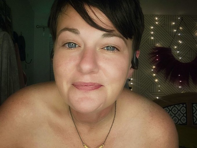 Just finished a pay-per-minute #Skype show on SkyPrivate! You can call me too for a sexy private show<a href="/tag/skype"class="tags">#Skype</a>