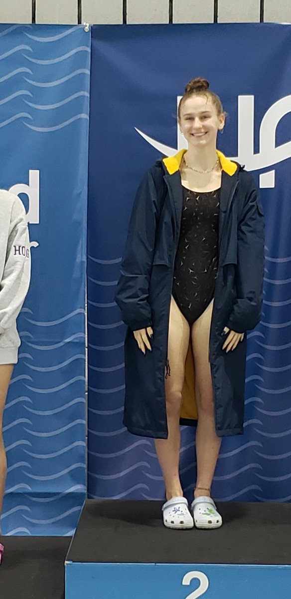 2nd place in diving at D3 State Meet.  Great job Alicia @HaslettAthletic