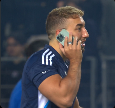 Amine: Billy fait l'appel en profondeur

Billy: 

#FRAESP #FranceEspagne