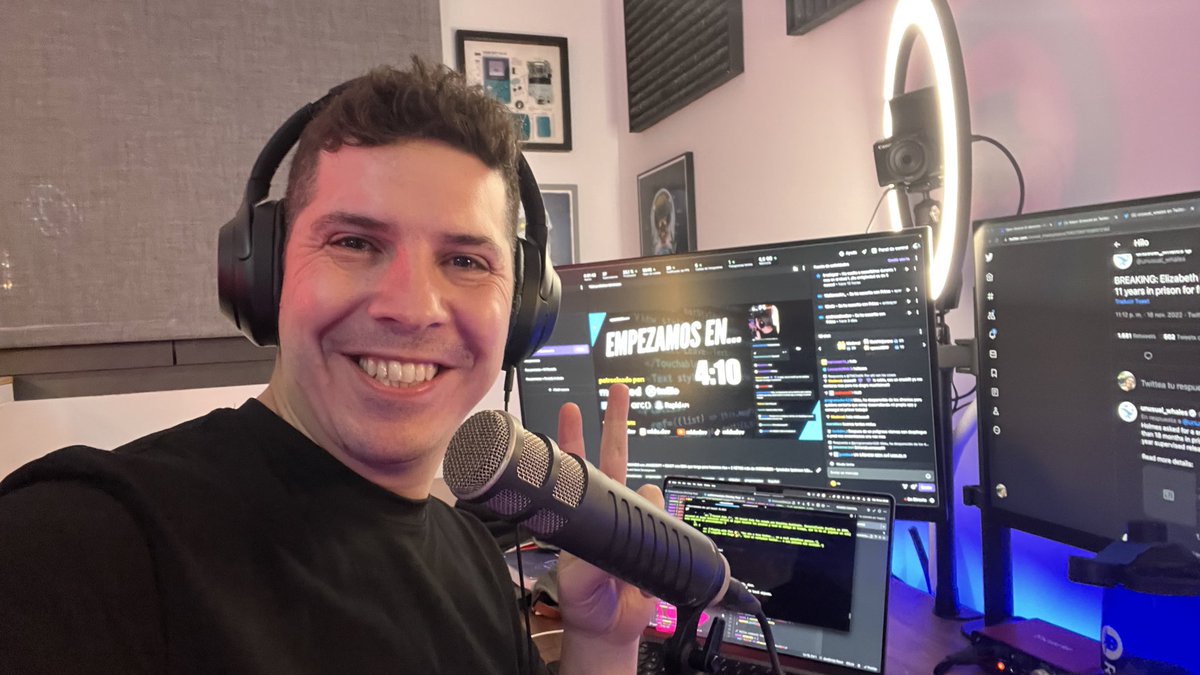 midudev's tweet photo. En directo programando el proyecto que nos va a hacer ricos.

Acompáñame y a seguir aprendiendo. 😉 https://t.co/QAYWDDkF0b