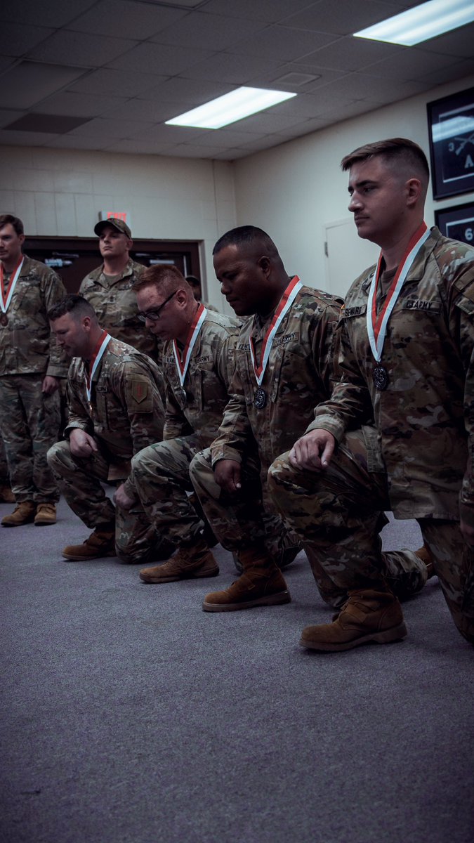 burts_knights's tweet photo. Last week, #Soldiers of 3-66 AR were knighted before being awarded the Order of St. George Medallion and HHC Scout Platoon was recognized for their tireless efforts supporting the Battalion’s footprint movement.#BurtsKnights 
#orderofstgeorge #USArmy #DevilBrigade #bigredone https://t.co/obgNX41tO9