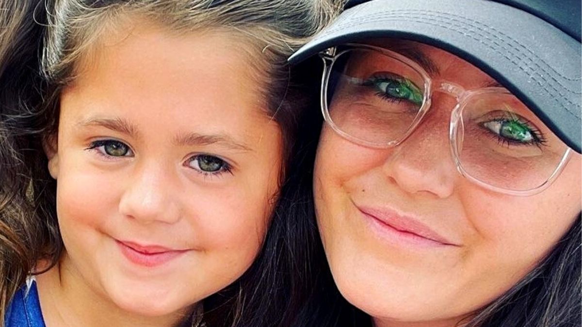 Monsters & Critics: Critics slam Jenelle Evans for letting daughter Ensley cuss at brother Kaiser https://t.co/yxvdmi07Hj #crime #news https://t.co/FwFrbn1Ond