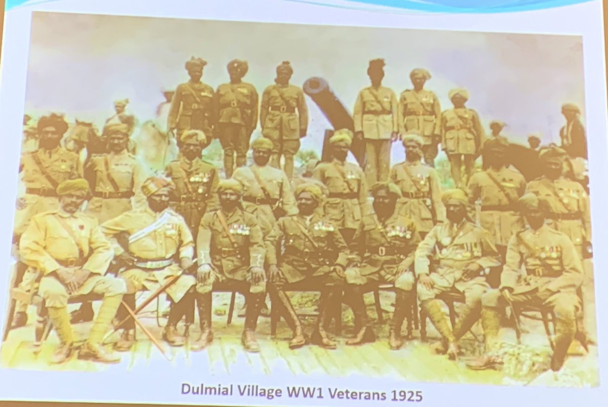 lovely event @Ahmadiyya_Hudds . Insightful talk from @dr_irfan_malik Indian contribution 2 WW1. Appreciation #remembrance  #InterFaithWeek, the impact of conflict, differences 2 celebrate not divide, coming together for a common purpose. TY to the #community & our #Veterans