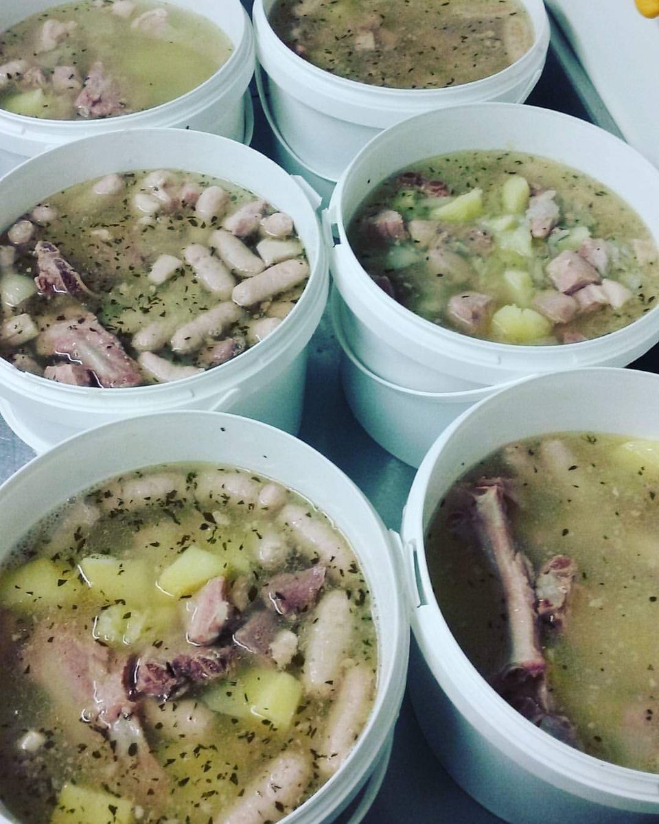 Yesterday, a residence in the Dublin 9 area was searched by Ballymun Gardaí assigned to #OperationCitizen duties, following reports of anti-social-cooking in the area

€750 of Coddle was seized and a man is due to appear before the Courts in connection with this incident