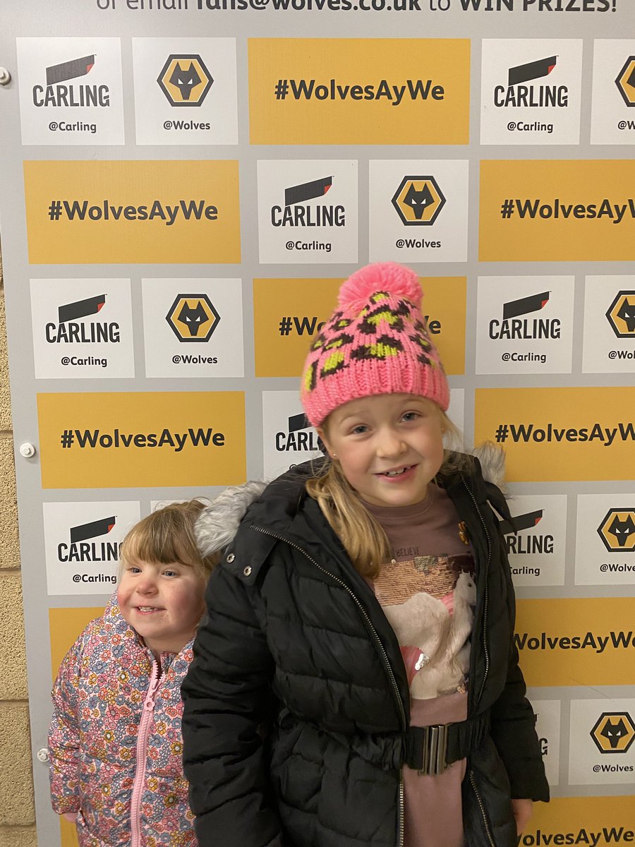 Glorious day for the little ones first game ! 

#wwfc #wolvesaywe