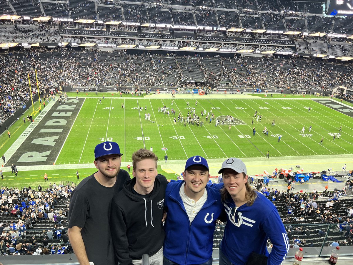 fannypackggs's tweet photo. We hit up the Colts Raiders game last week. https://t.co/mayHWsTzuK