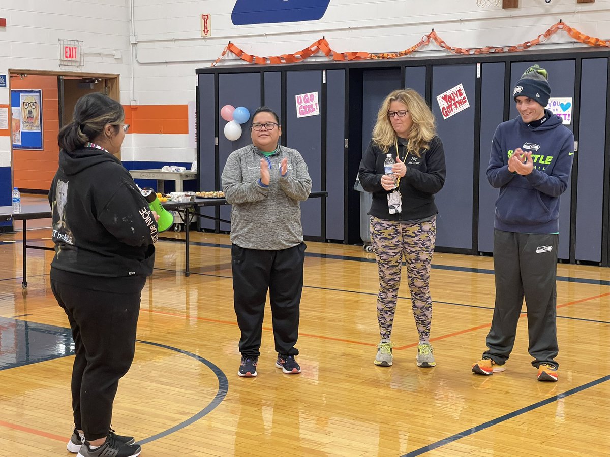 LauraHaganEd's tweet photo. Girls on the Run at Goodwin Elementary School! These 5th and 6th grade girls, along with their families and coaches braved the cold temps to run a 5K! Great job! @AldoCalderin @D99Cicero Everyone had a great time! Great day to be a Gator! https://t.co/rsc1B4Xuio