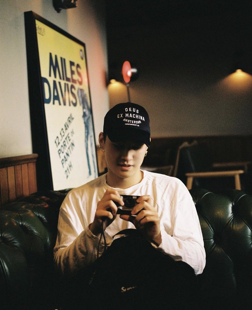 novalagtic's tweet photo. getting into #TheBㅡZone porque poe supuesto que iba a festejar a los más bonitos se este condado 💸 ★ preparen sus cuerpos para muchos abrazos de mi parte at this #BESTBOYZ3rdConcert! ♡ se siente la emoción y se refleja en mi carita, besitos al ronejo esponjoso. https://t.co/JvxQY99pab