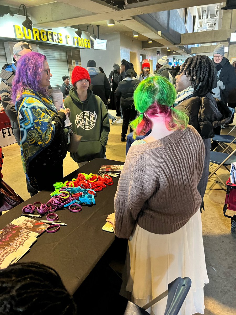 FriendsofNSA's tweet image. Nashville School of the Arts was well represented by students and staff at @MetroSchools Celebration of Schools Parade! NSA is the only arts intensive high school in MNPS. Learn more at nsa.mnps.org