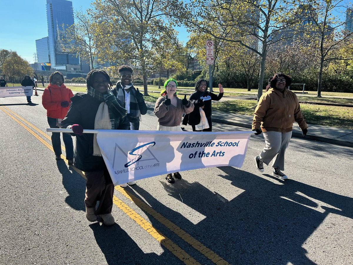 FriendsofNSA's tweet image. Nashville School of the Arts was well represented by students and staff at @MetroSchools Celebration of Schools Parade! NSA is the only arts intensive high school in MNPS. Learn more at nsa.mnps.org