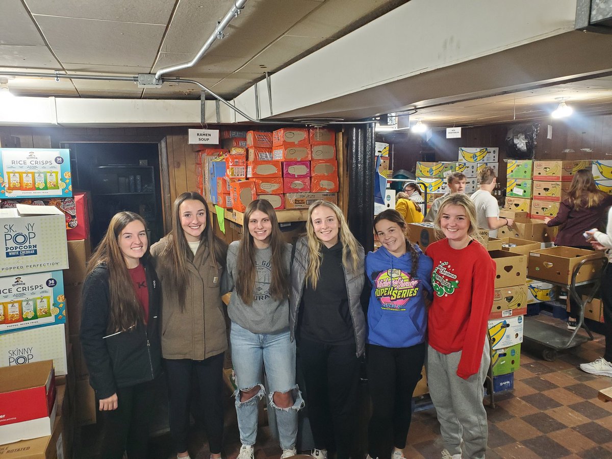 Festus Vars Softball tweet media