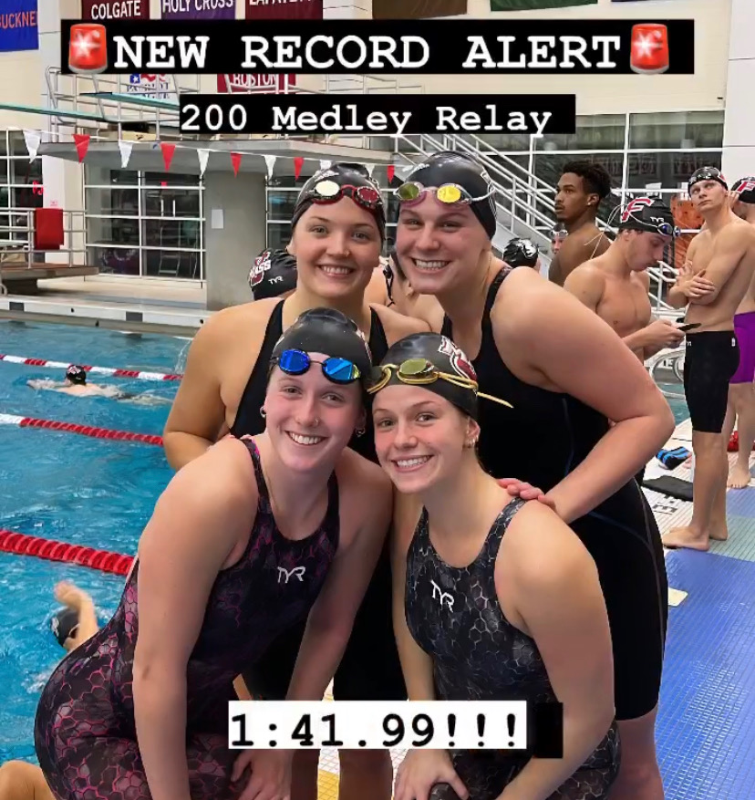 UMass Swimming & Diving tweet media