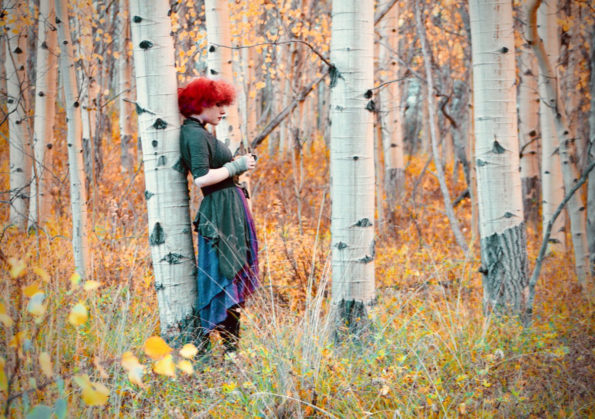 elm0___0's tweet photo. my mom did a photoshoot for me once and im still so in love with the photos <3333 https://t.co/lfxG8Hy65d